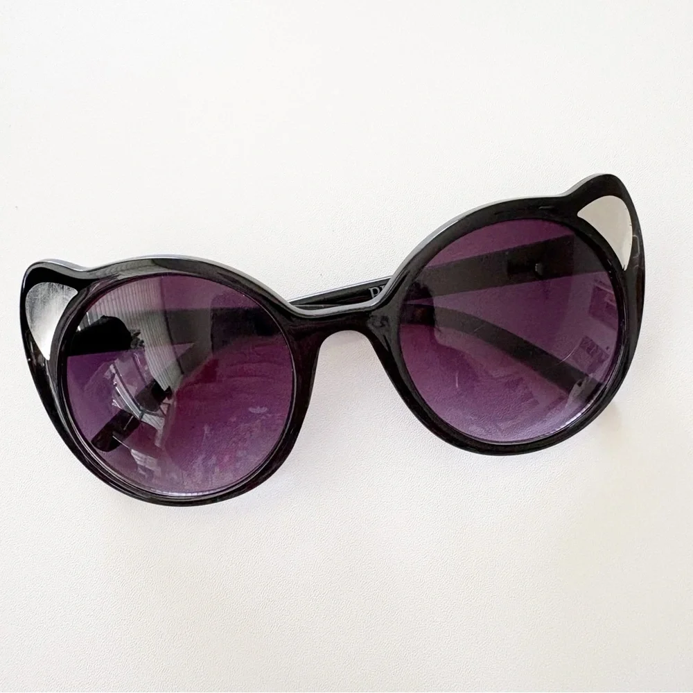 Children’s Place Black and Silver Cat Eye Kitty Sunglasses